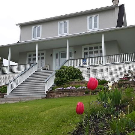 Auberge Gite Maison Des Lilas La Malbaie Exteriér fotografie