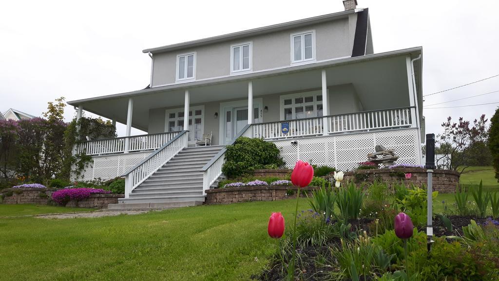 Auberge Gite Maison Des Lilas La Malbaie Exteriér fotografie