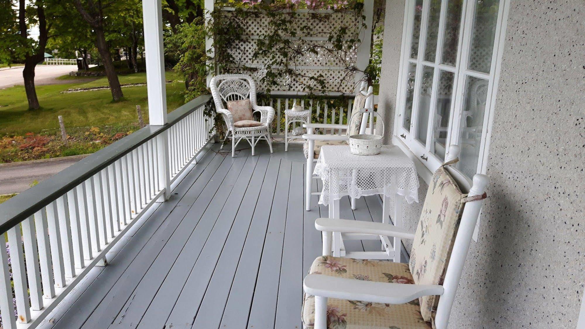 Auberge Gite Maison Des Lilas La Malbaie Exteriér fotografie