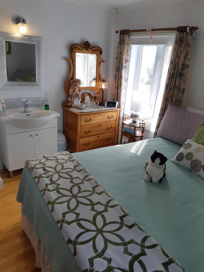 Auberge Gite Maison Des Lilas La Malbaie Exteriér fotografie