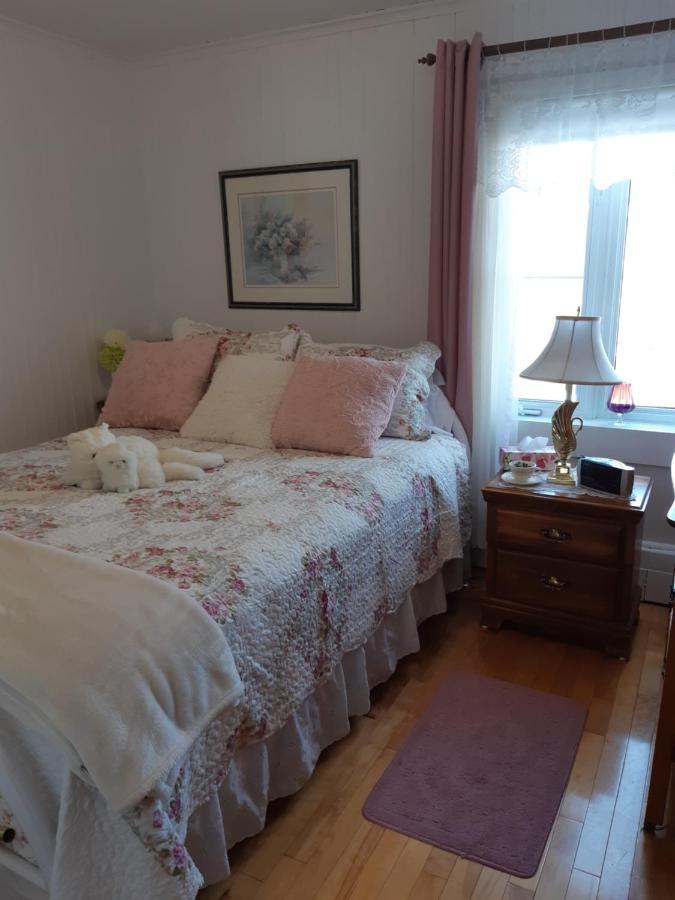 Auberge Gite Maison Des Lilas La Malbaie Exteriér fotografie